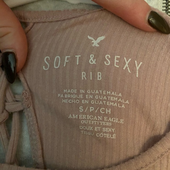 American Eagle Light Pink Bodysuit - Picture 3 of 3